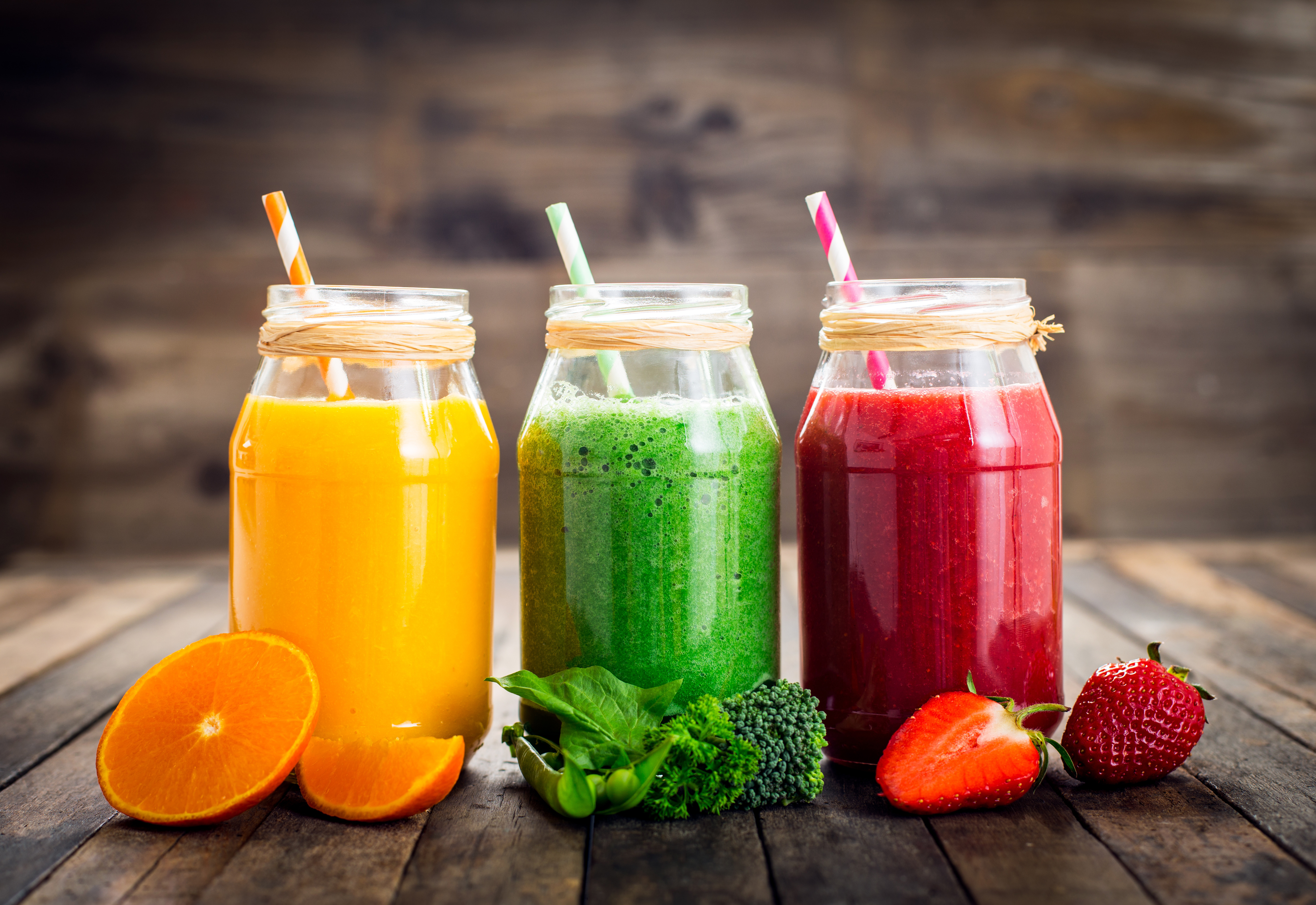 Vegetable juice and smoothie services from Zyfruit: Health and freshness in every sip